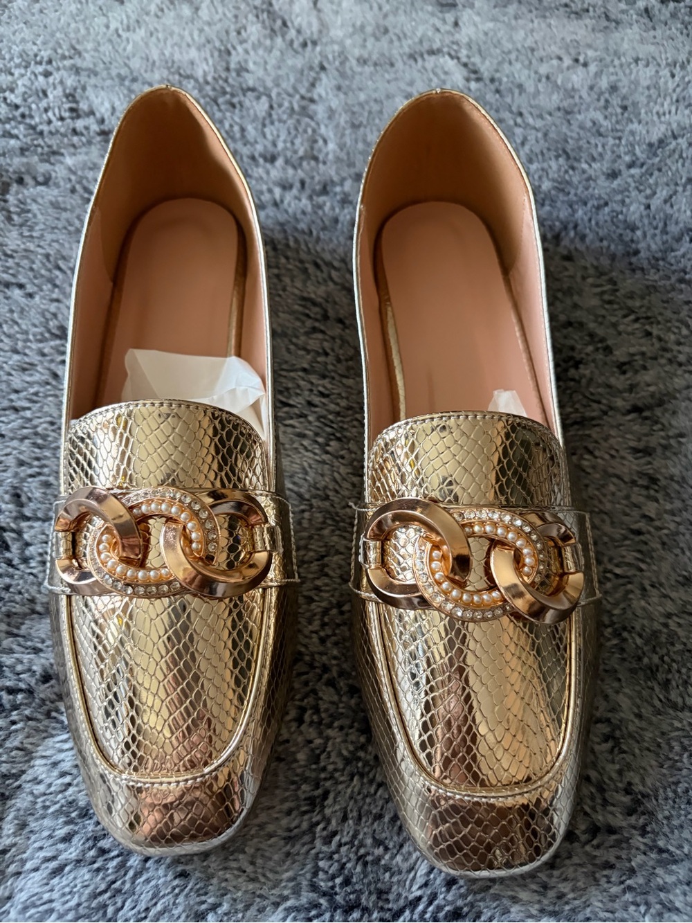 SHEIN Gold Metallic Chain-Accented Loafers